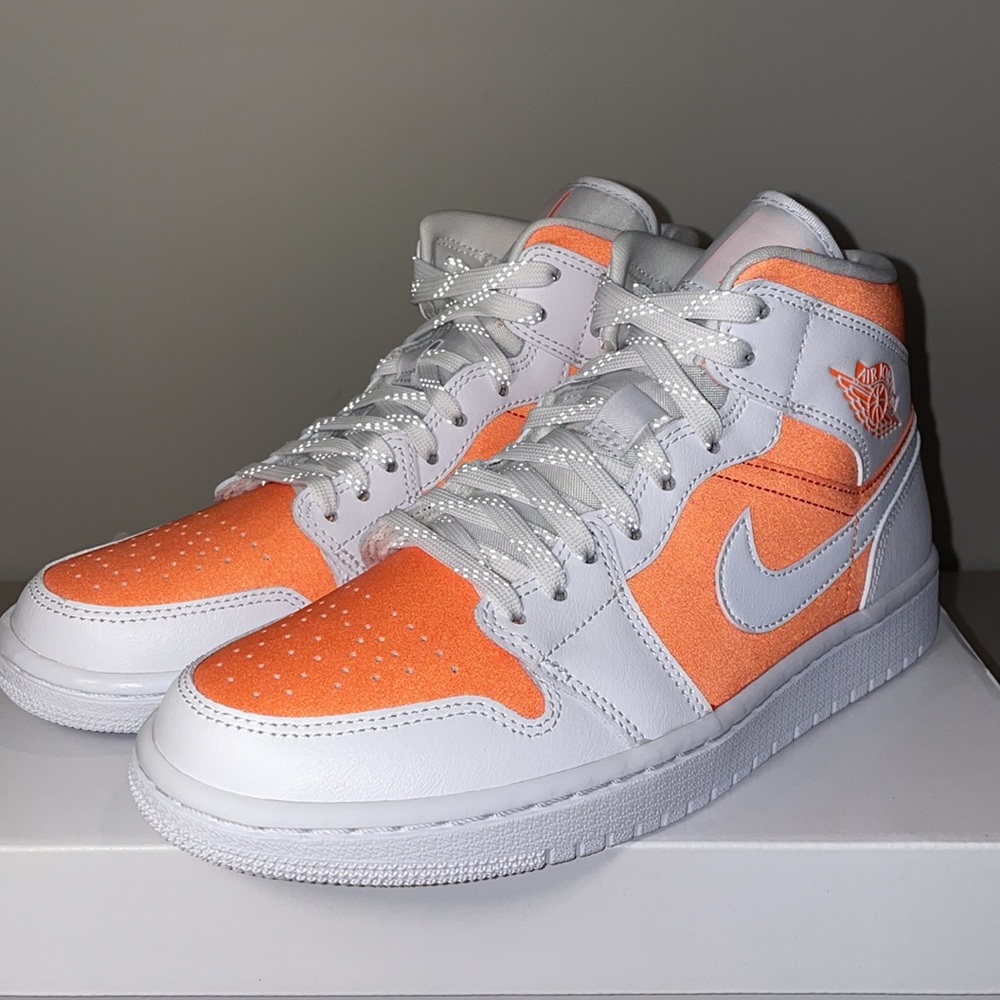 NEW Jordan 1 Mid Citrus Orange - Picture 4 of 9